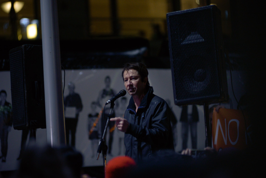 Yarra City Councillor Stephen Jolly addresses the crowd. Photo - Finbar O'Mallon